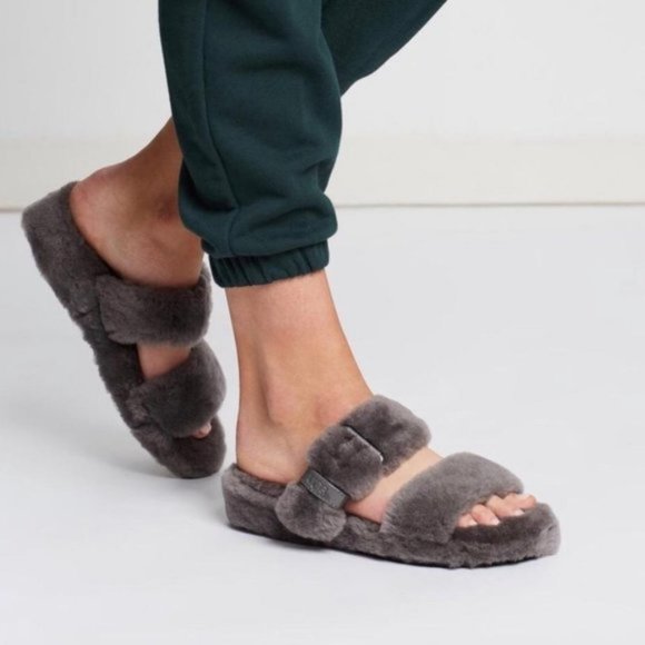 UGG $100 1104662 Women's Fuzz Yeah Charcoal Slippers SZ 10 NIB ! - Picture 2 of 4